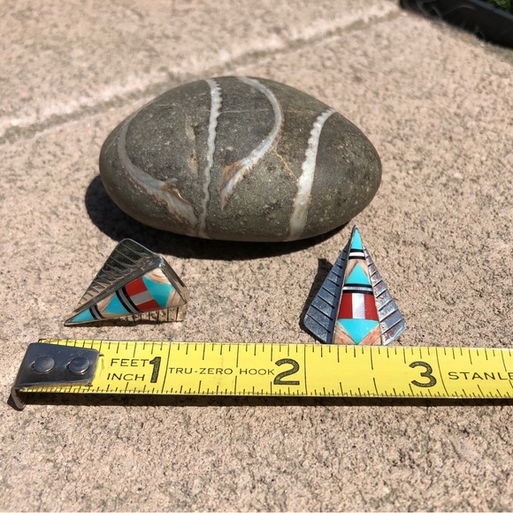 Vintage Native American Zuni - Multi Stone Inlay Earrings ❤️ - Picture 7 of 8